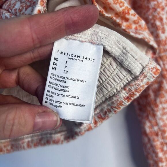 American Eagle Orange Floral Print Cropped Long Sleeve Peasant Top Size Small - Picture 9 of 11